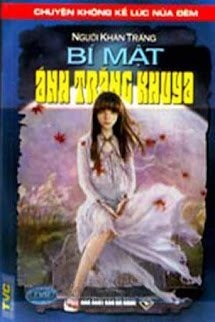 Bí Mật Ánh Trăng Khuya